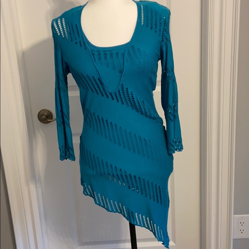 Samuel Dong teal coloured tunic.  Small